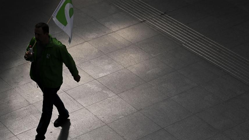 <p>Der öffentliche Dienst fühlt sich im Sich gelassen, was neue Investitionen betrifft.</p>