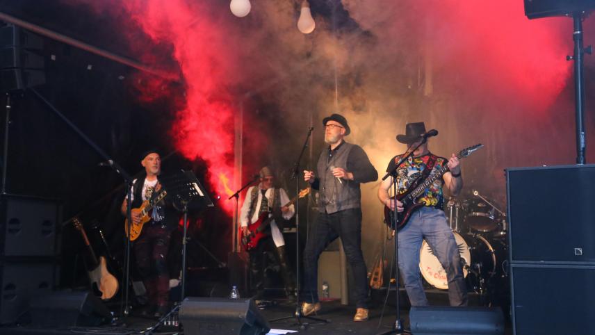 <p>Die „Crashing Owls“ standen am Samstag zum dritten Mal auf der Bühne.</p>