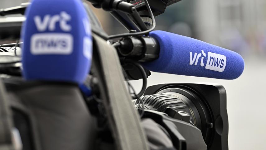 <p>VRT steht für „Vlaamse Radio- en Televisieomroep“.</p>