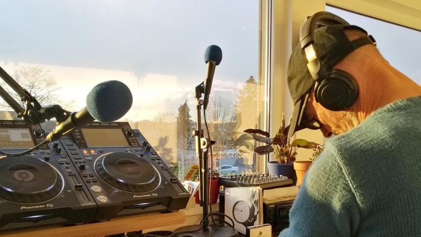 <p>Das Studio Néau existiert seit einem Jahr.</p>