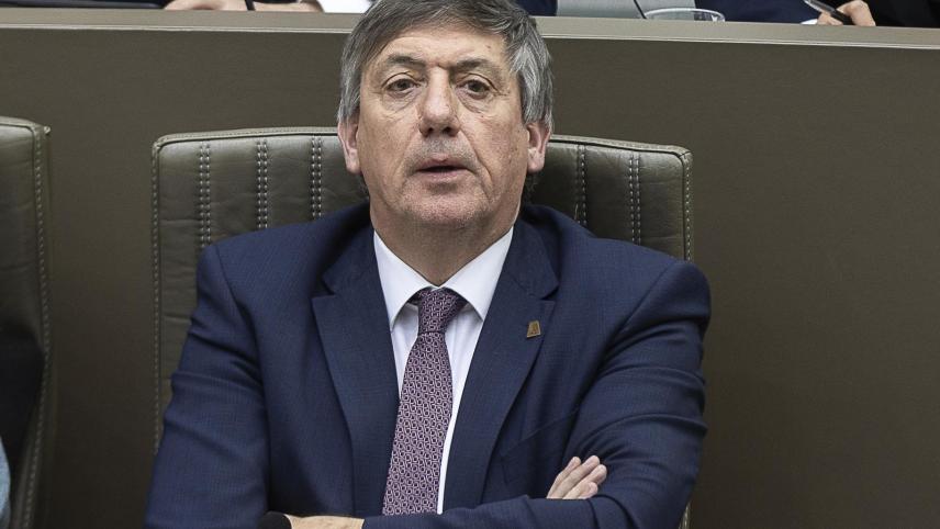 <p>In der von Ministerpräsident Jan Jambon angeführten flämischen Regierung hängt der Haussegen schief.</p>