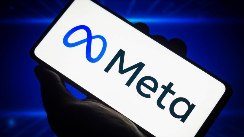 <p>Ein Meta-Logo ist auf einem Smartphone zu sehen.</p>