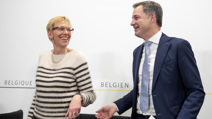 <p>Einigung auf ein neues Rentenreförmchen: Pensionsministerin Karine Lalieux und Premier Alexander De Croo</p>