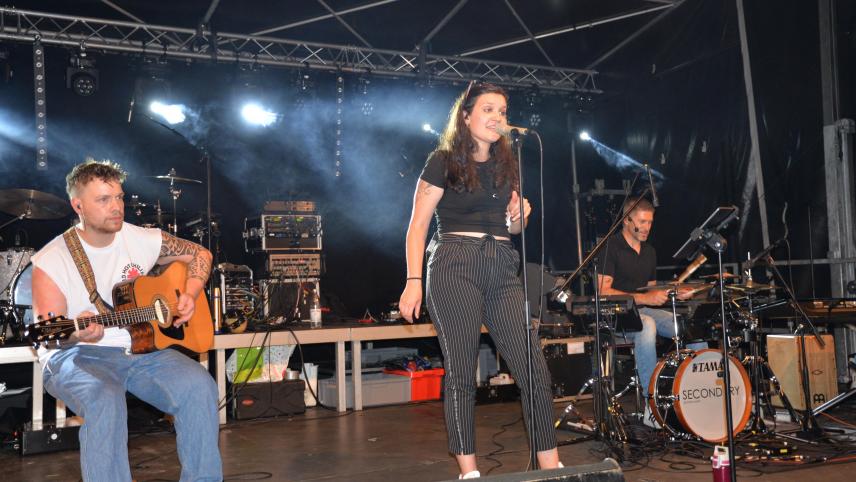 <p>„Von unserer Akustikband wird in Zukunft auf jeden Fall mehr zu hören sein“, verspricht Second Try.</p>