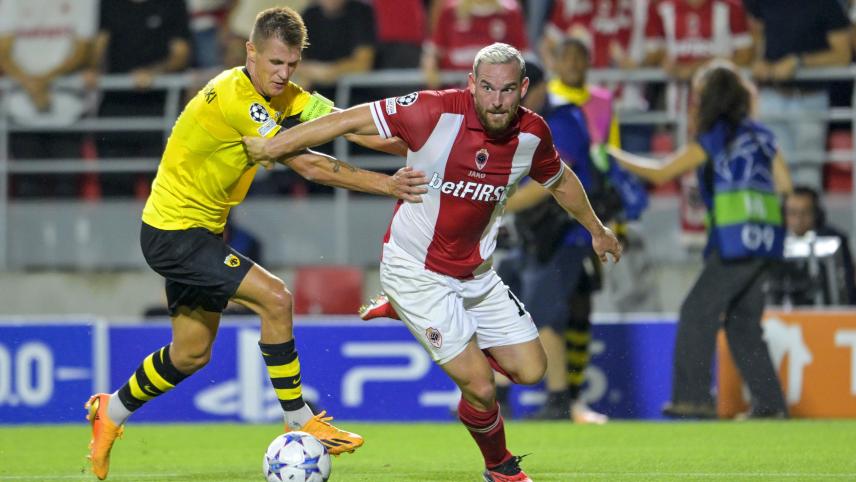 <p>Sein Tor im Hinspiel könnte Gold wert sein: Antwerpens Torjäger Vincent Janssen (rechts).</p>