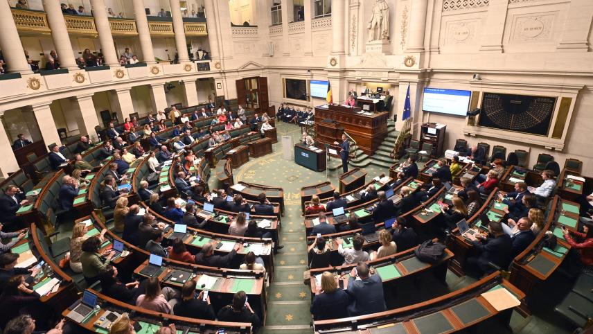 <p>Die belgische Abgeordnetenkammer tagte am Mittwoch zum letzten Mal in dieser Legislaturperiode. Am 9. Juni wird das Parlament neu bestimmt.</p>