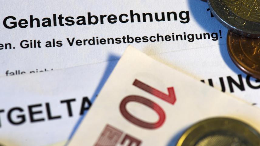 <p>Ob es für die ausscheidenden Minister eine Austrittsentschädigung geben wird, entscheidet die neue Regierung.</p>