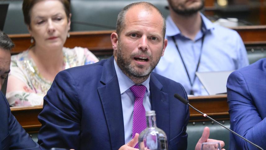 <p>Theo Francken in der Kammer</p>