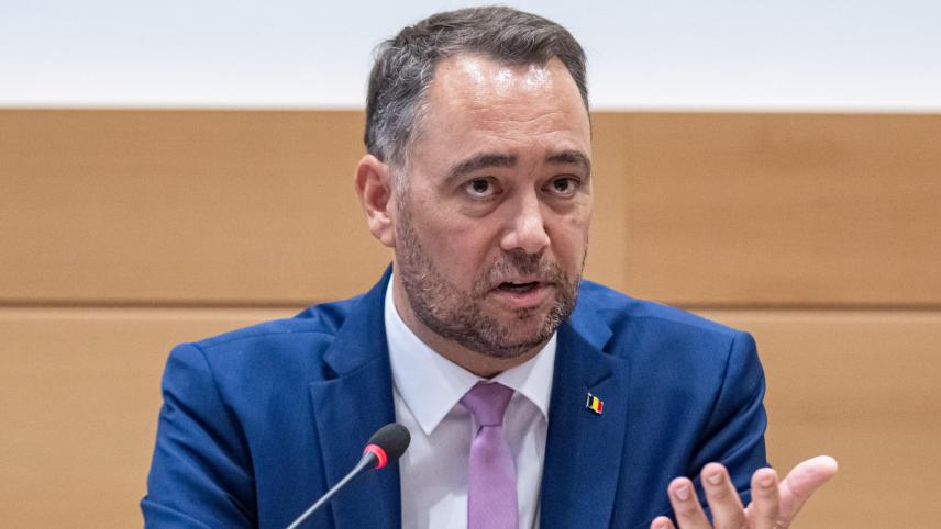 <p>Außenminister Prévot fordert Anerkennung Palästinas und kündigt Sanktionen gegen Israel an.</p>