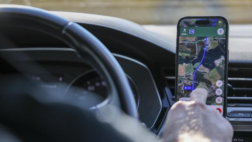 <p>Viele Daten werden ohne Wissen der Nutzer verkauft.</p>